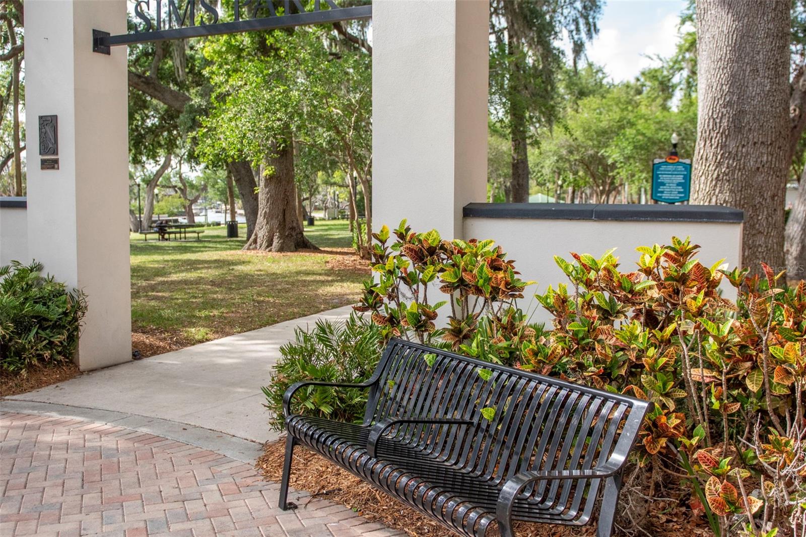 REGENCY PALMS CONDOS BLDG 6 - Residential
