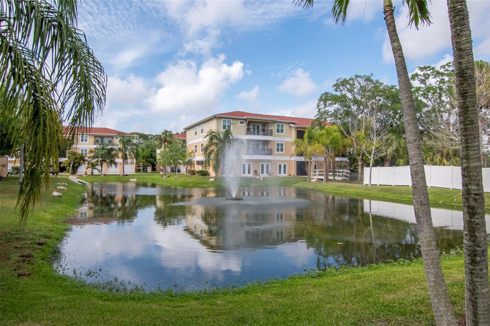REGENCY PALMS CONDOS BLDG 6 - Residential