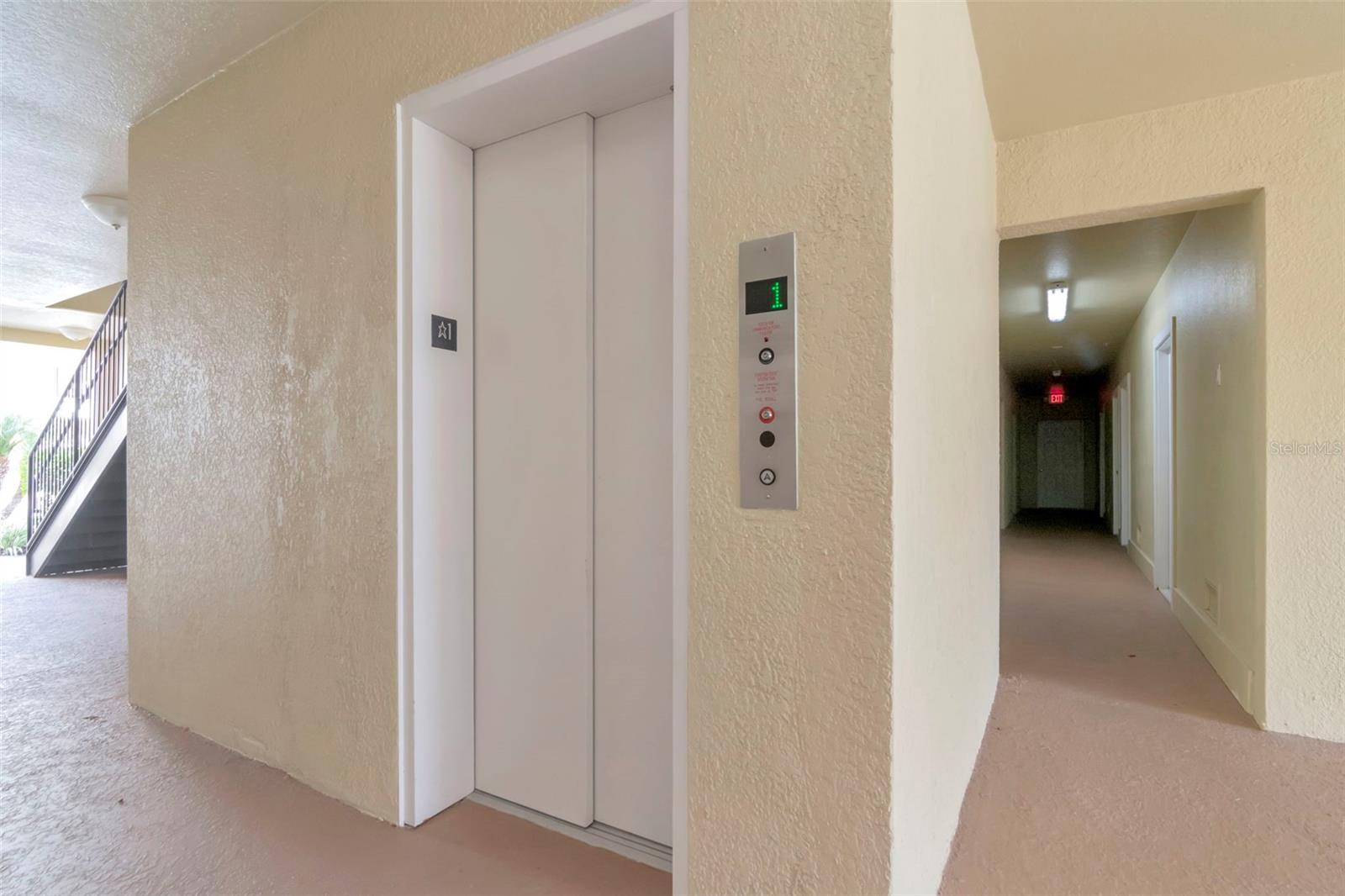REGENCY PALMS CONDOS BLDG 6 - Residential