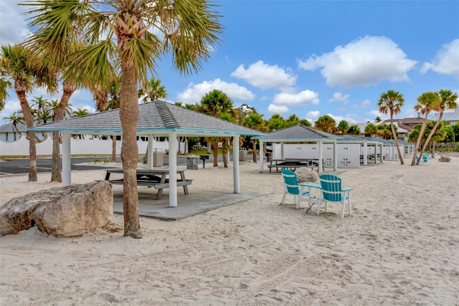 REGENCY PALMS CONDOS BLDG 6 - Residential