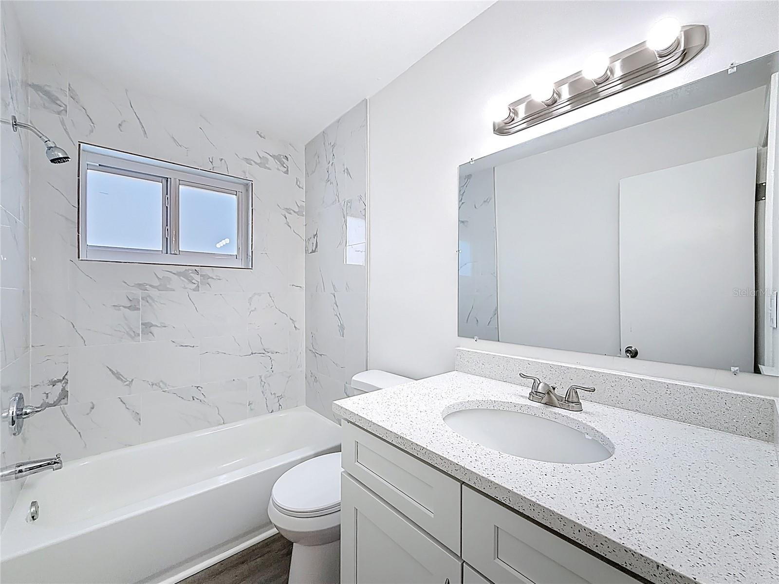 ANCHORAGE OF TARPON LAKE UNIT THREE THE - Residential