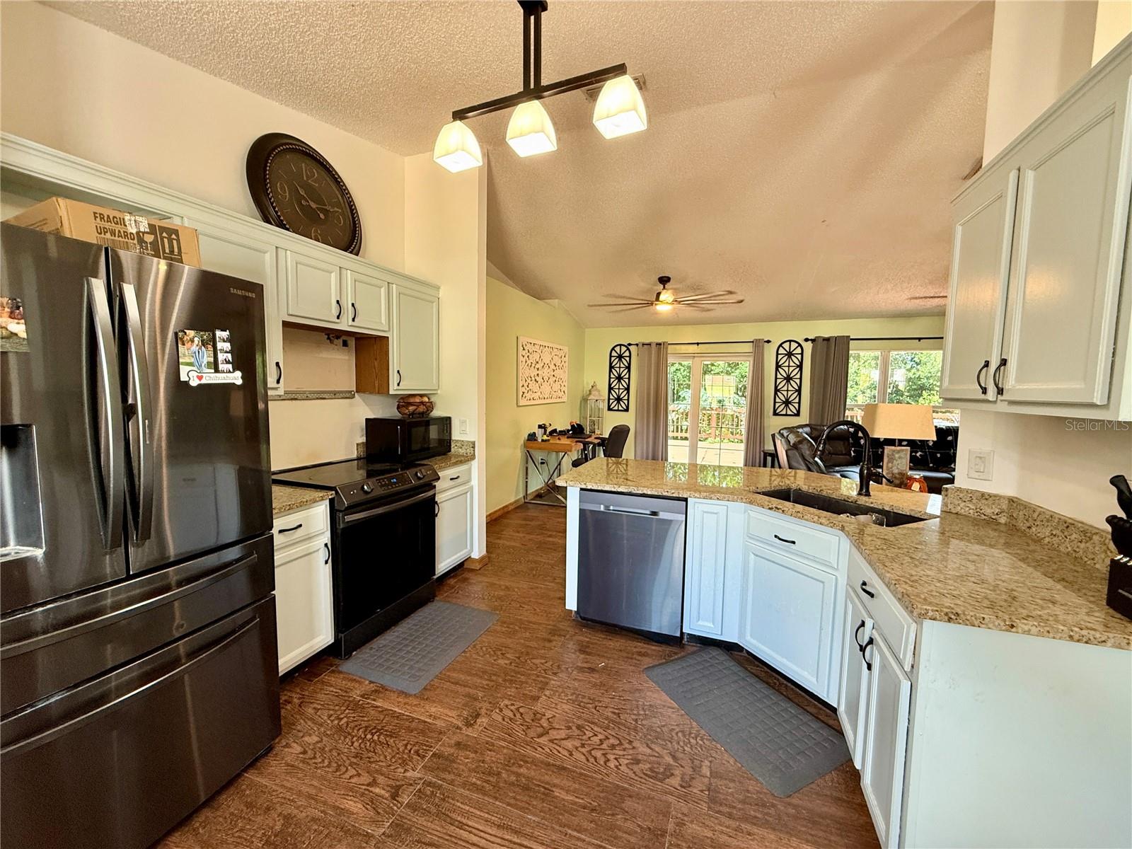 DELTONA LAKES UNIT 04 - Residential