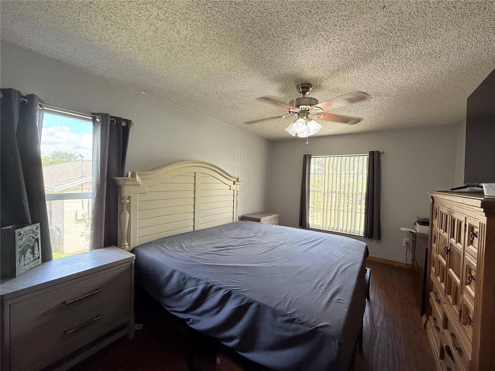 DELTONA LAKES UNIT 04 - Residential