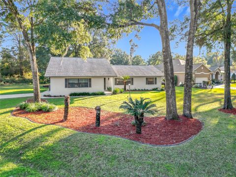 A home in DUNNELLON