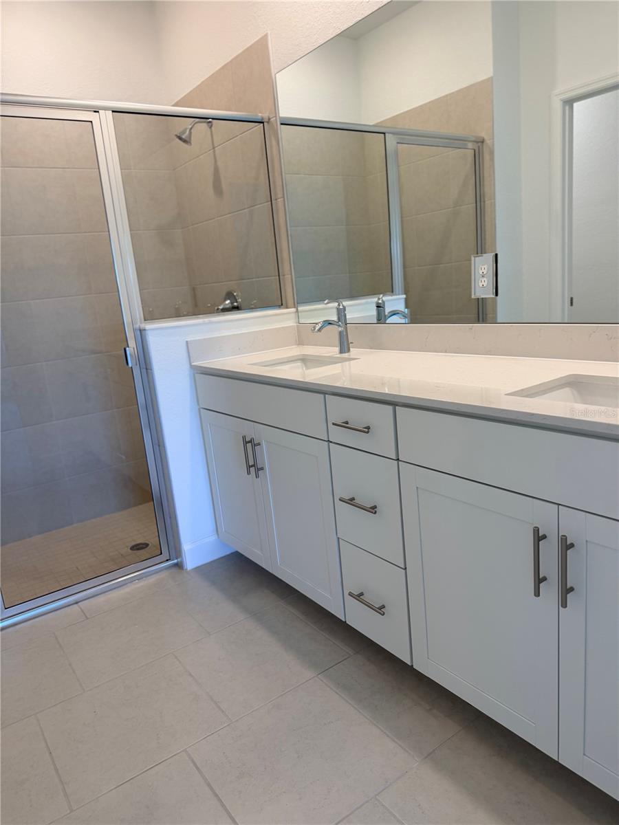 ISLAND LKS/COCO BAY - Residential