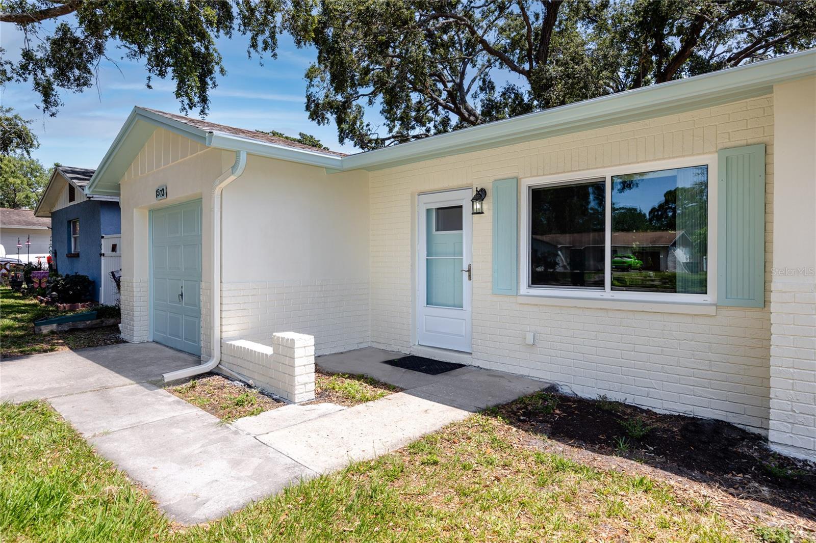 1573 CUMBERLAND LANE
