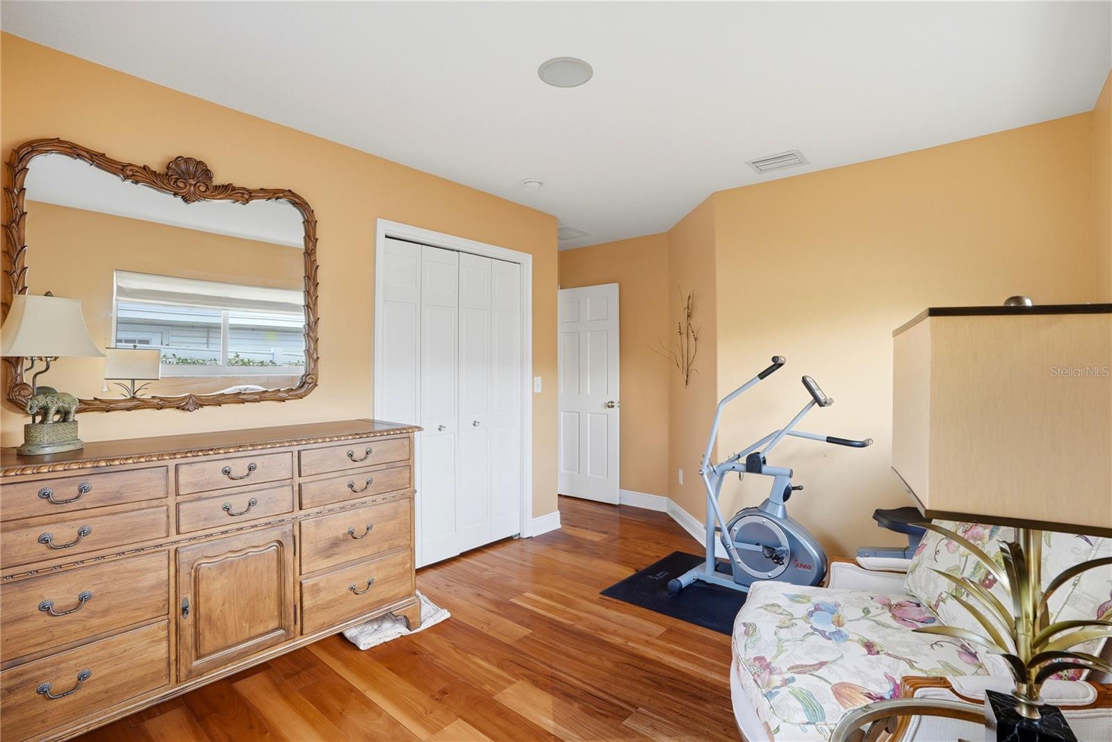 HARBOR HILLS - Residential