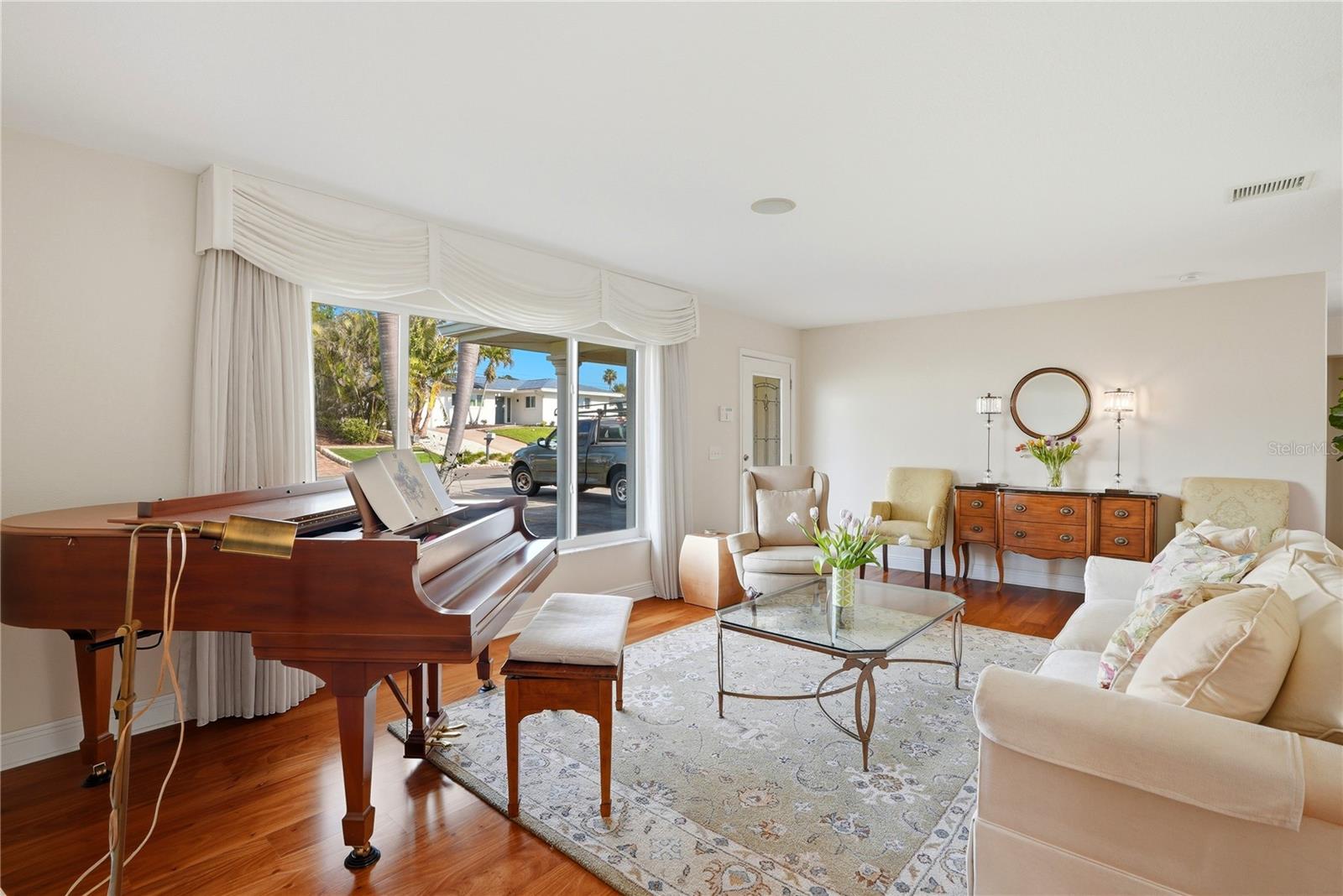 HARBOR HILLS - Residential