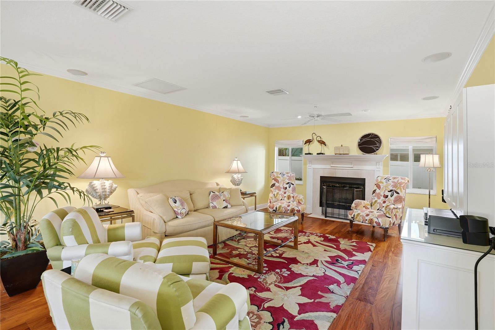 HARBOR HILLS - Residential