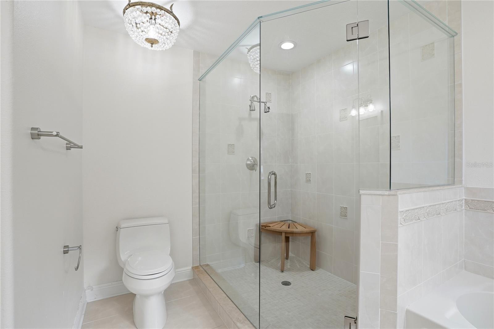 HARBOR HILLS - Residential