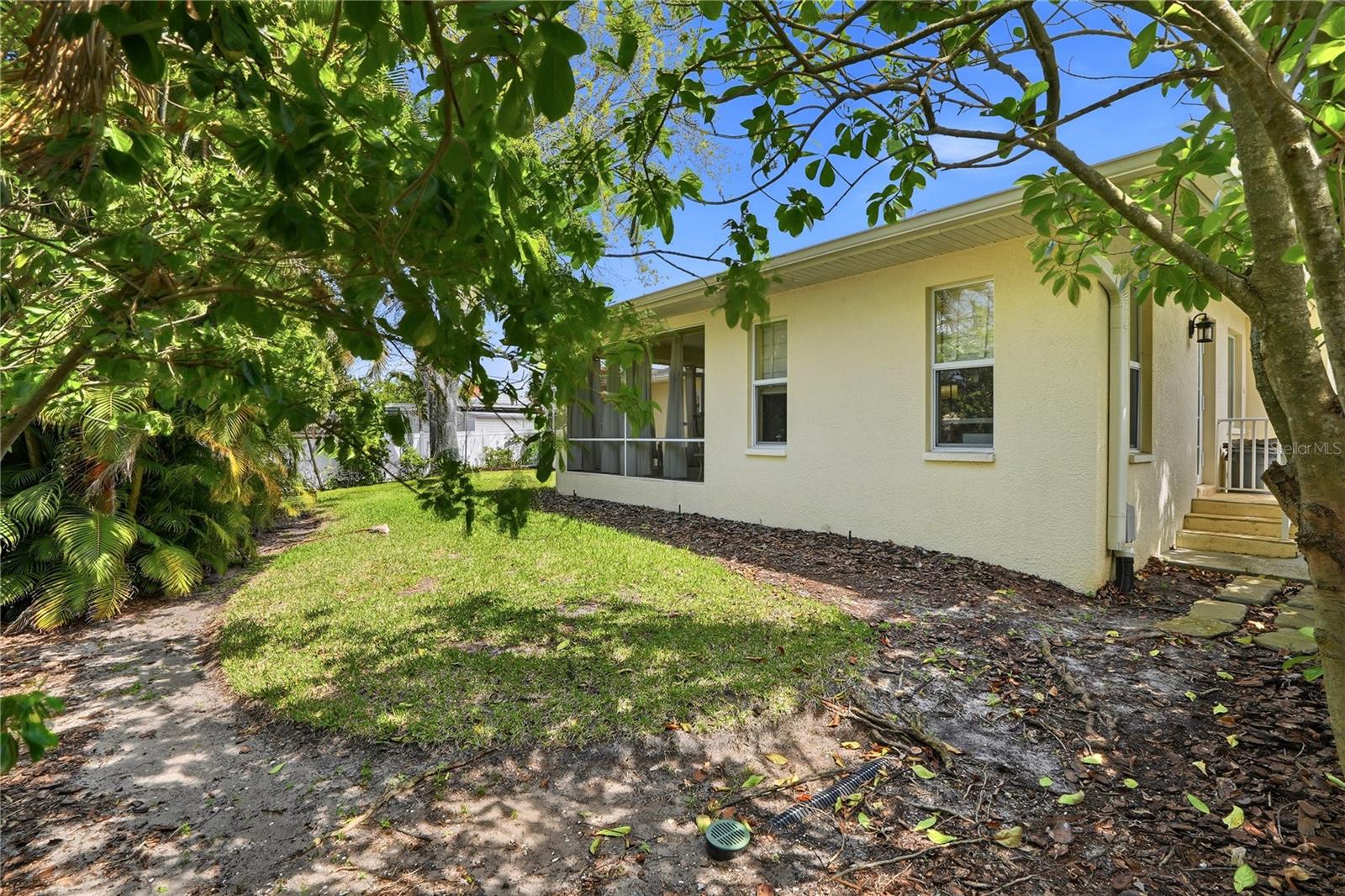 HARBOR HILLS - Residential