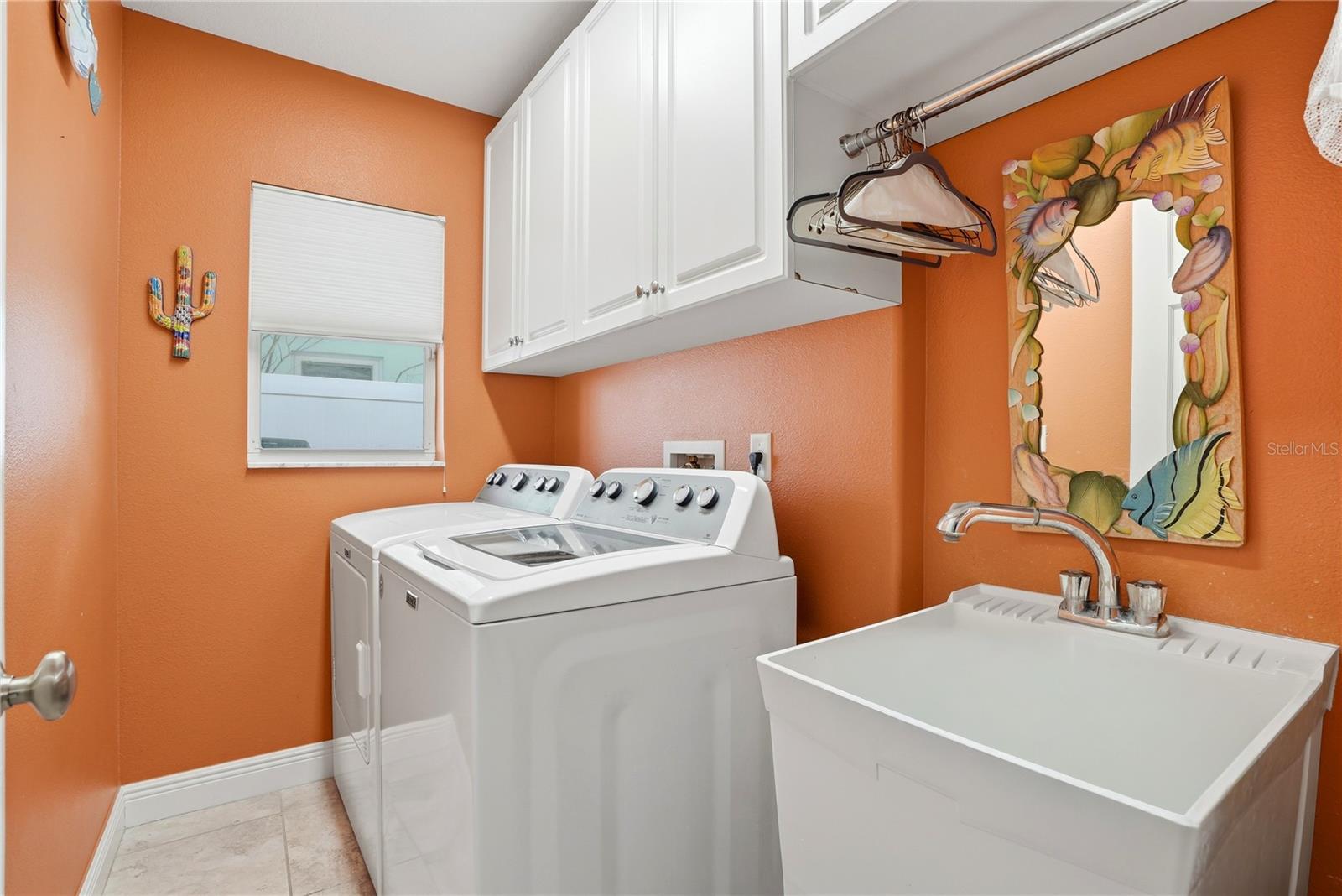 HARBOR HILLS - Residential