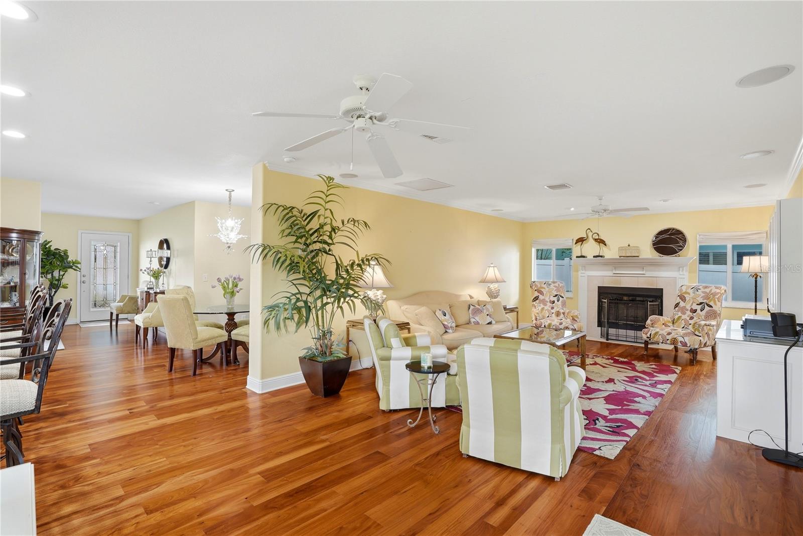 HARBOR HILLS - Residential