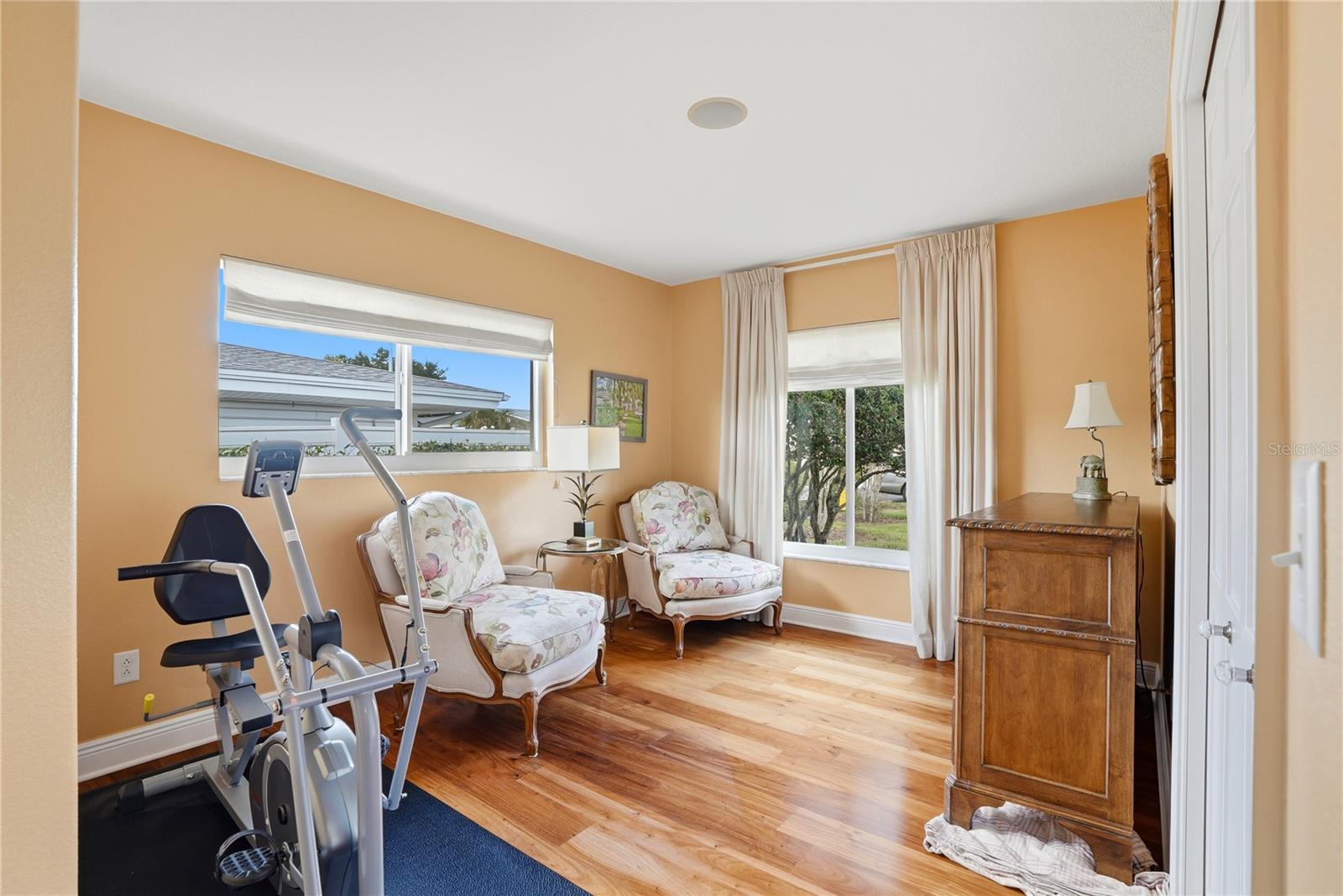 HARBOR HILLS - Residential