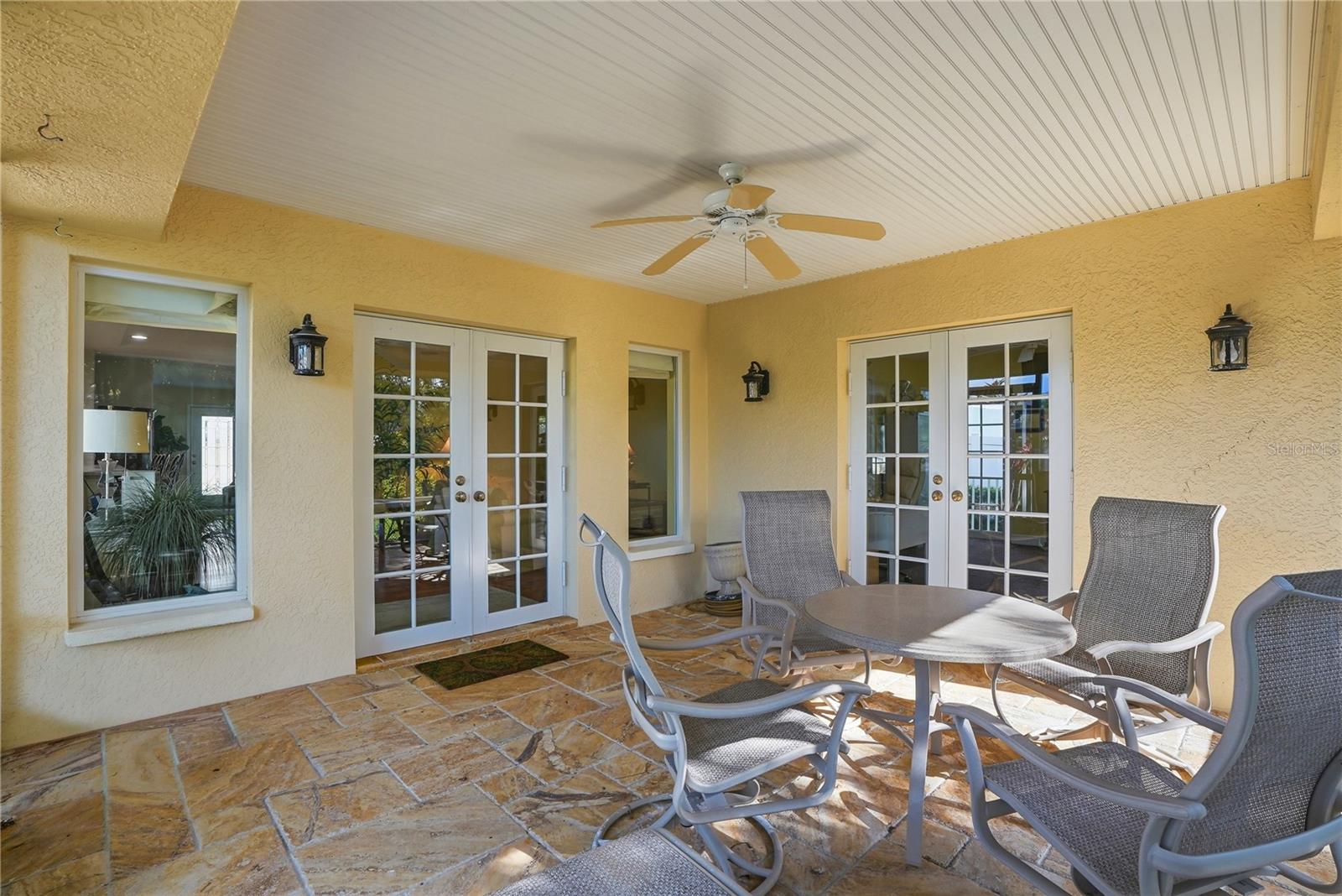 HARBOR HILLS - Residential