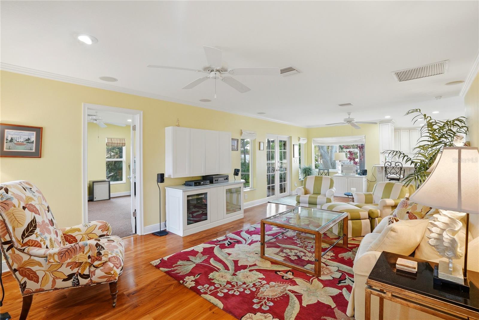 HARBOR HILLS - Residential