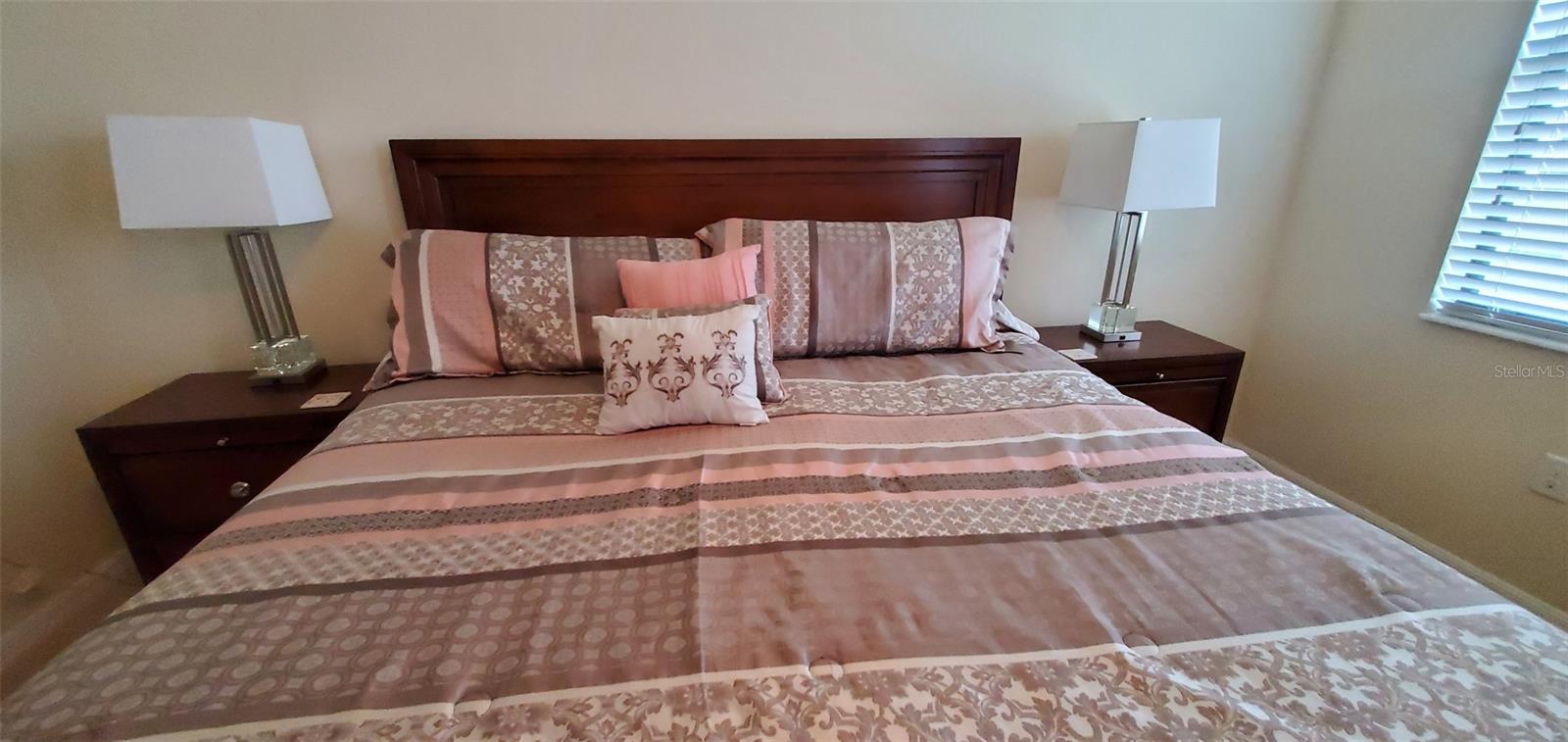 GRAN PARADISO, TWNHMS 1A - Residential Lease