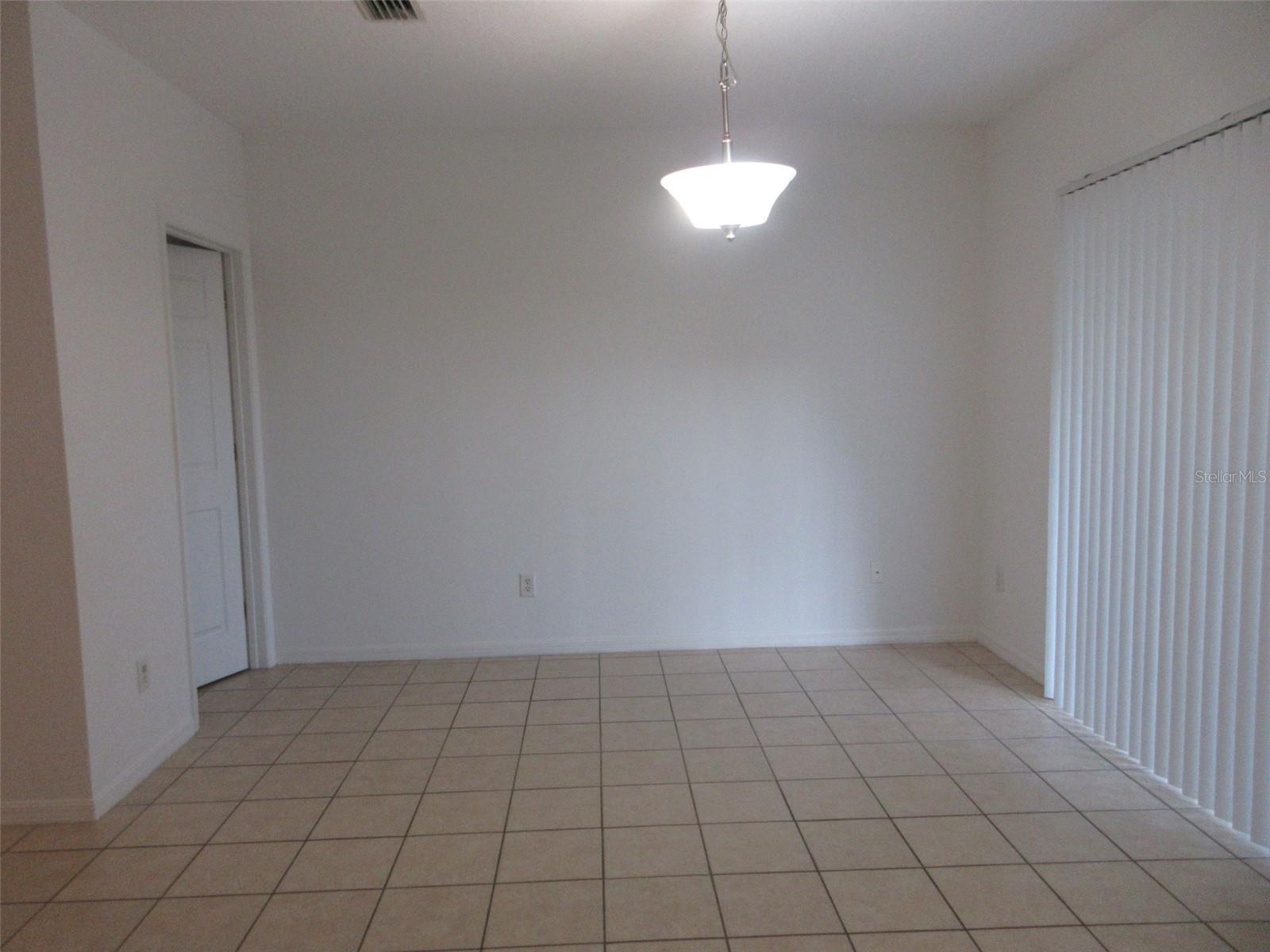 GREENBROOK WALK PH 2 OR 2113/3283 - Residential Lease