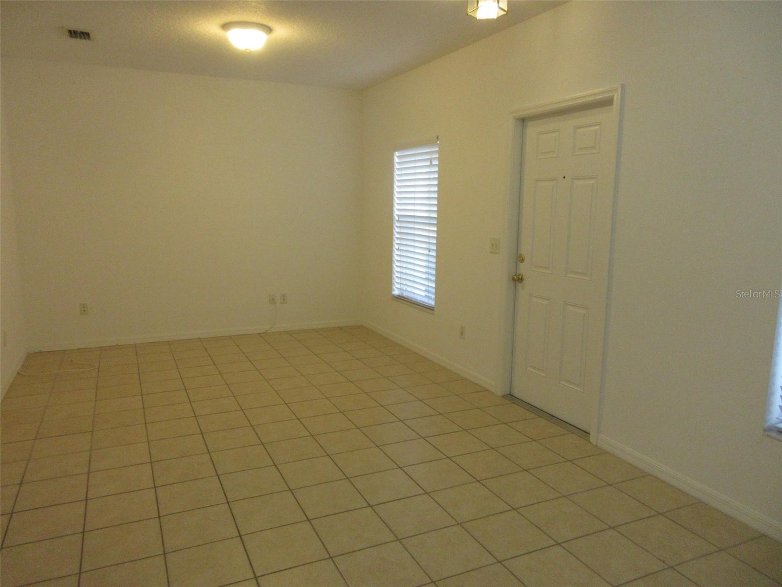 GREENBROOK WALK PH 2 OR 2113/3283 - Residential Lease