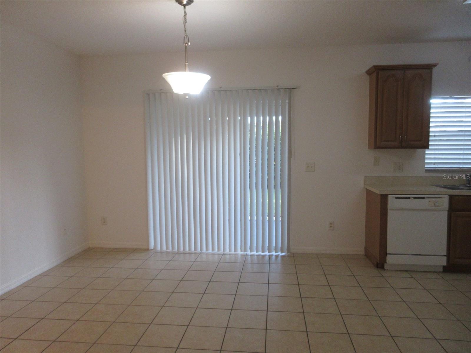 GREENBROOK WALK PH 2 OR 2113/3283 - Residential Lease