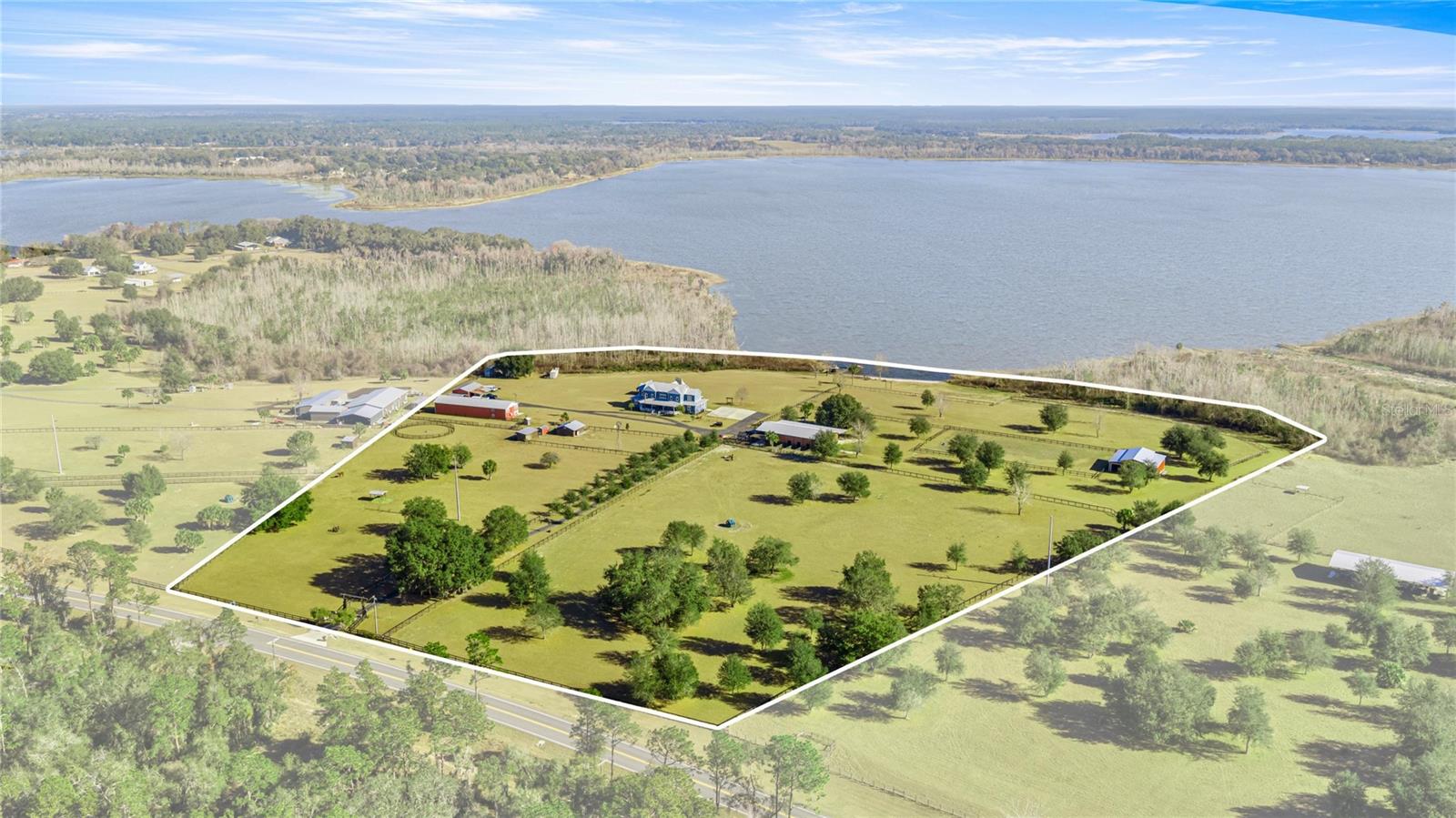 LAKESIDE AT LAKE BRYANT - Residential