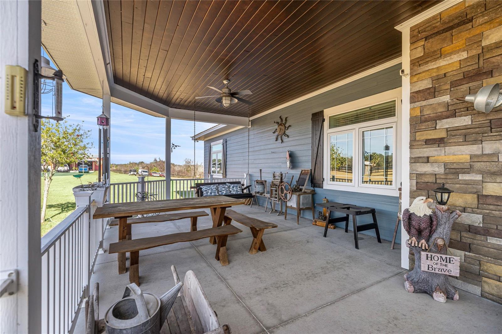 LAKESIDE AT LAKE BRYANT - Residential