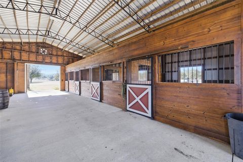 Tiny photo for 5251 SE 180th Avenue Road, Ocklawaha, FL 32179 (MLS # OM724296)