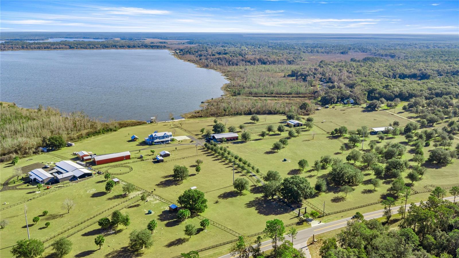 LAKESIDE AT LAKE BRYANT - Residential