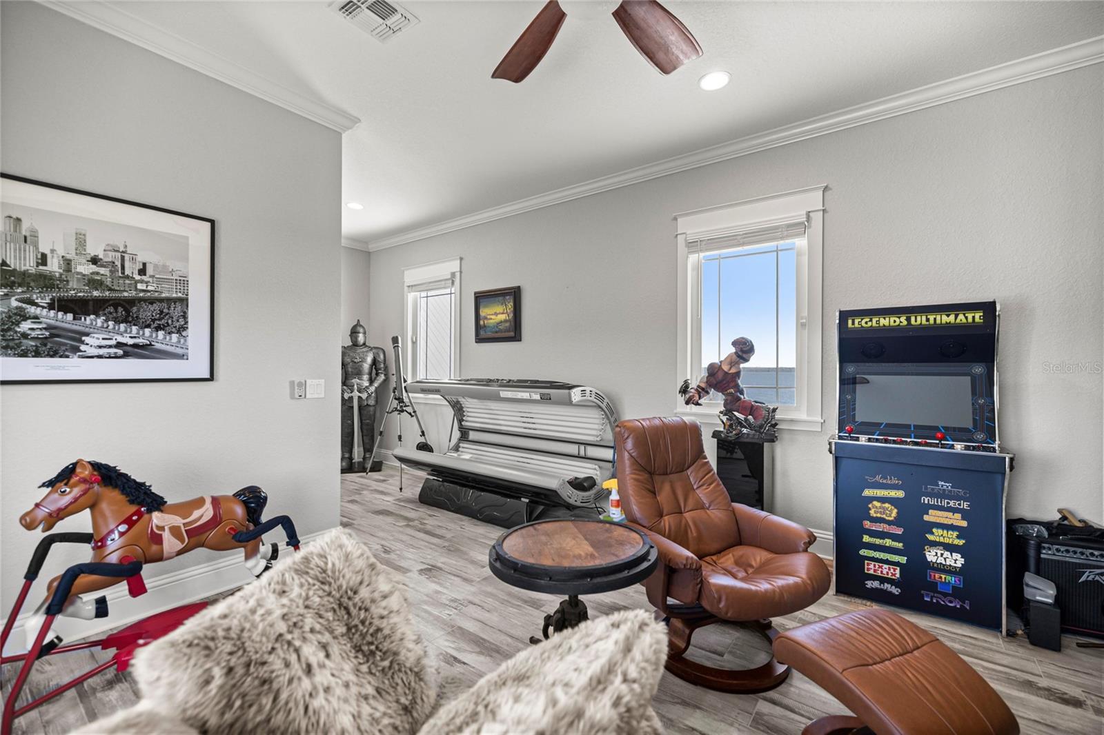 LAKESIDE AT LAKE BRYANT - Residential