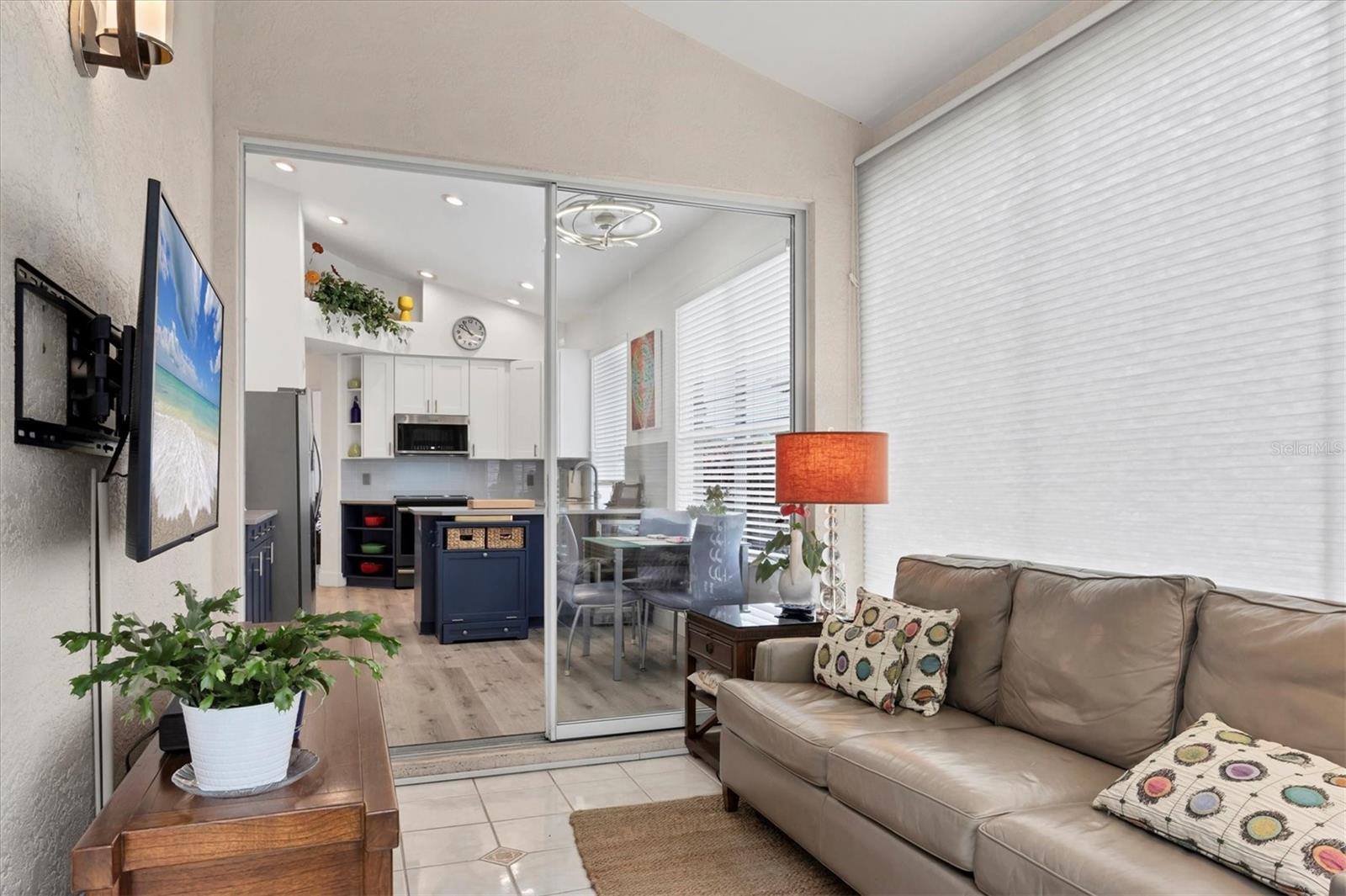 UNIVERSITY PARK COUNTRY CLUB - Residential