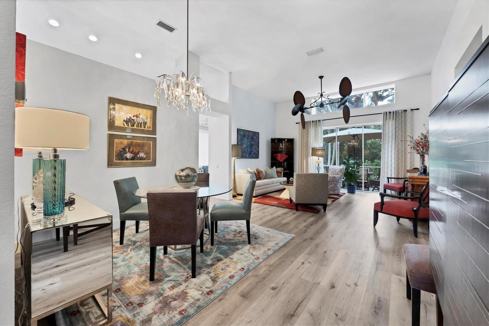 UNIVERSITY PARK COUNTRY CLUB - Residential