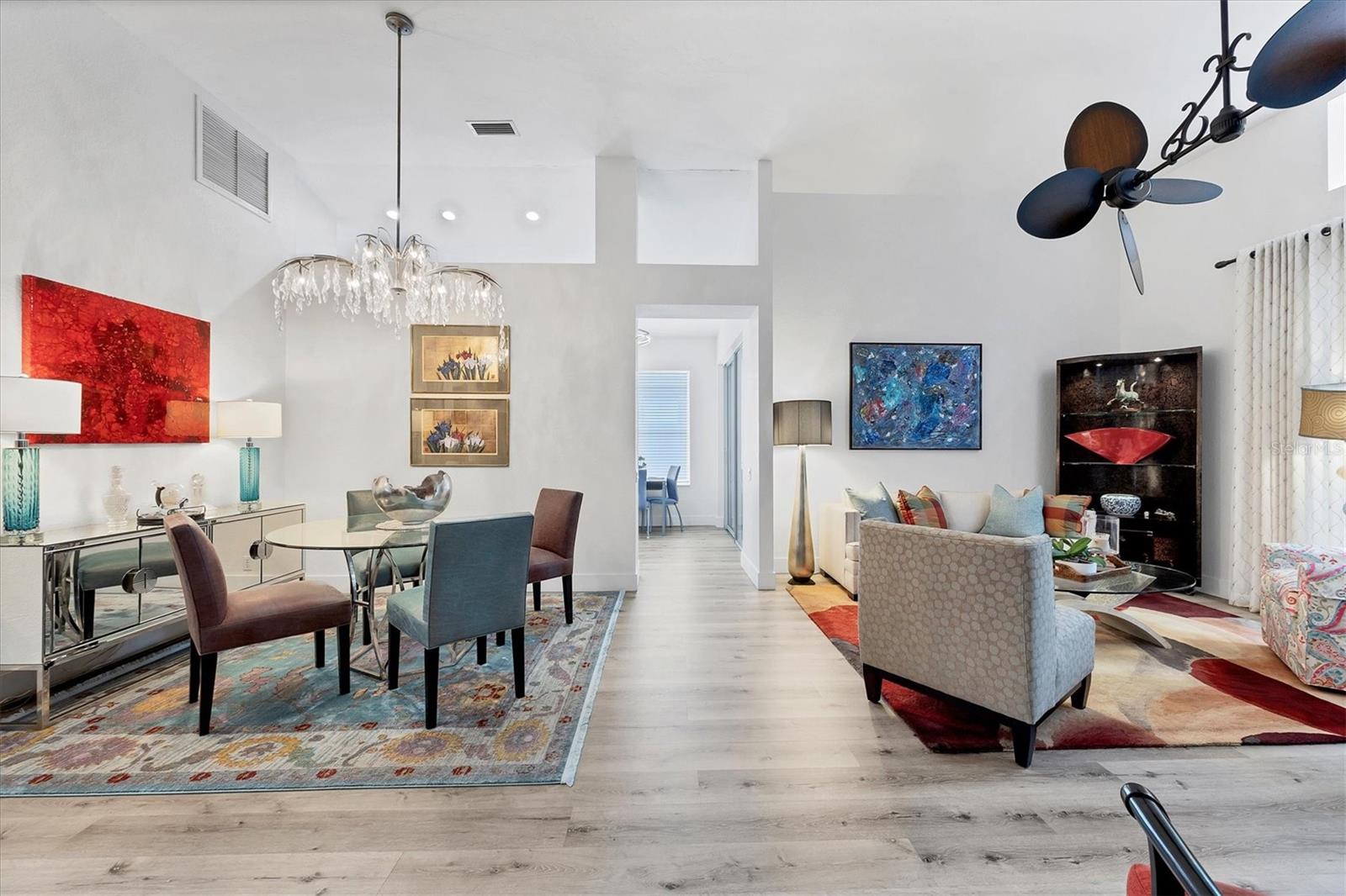 UNIVERSITY PARK COUNTRY CLUB - Residential