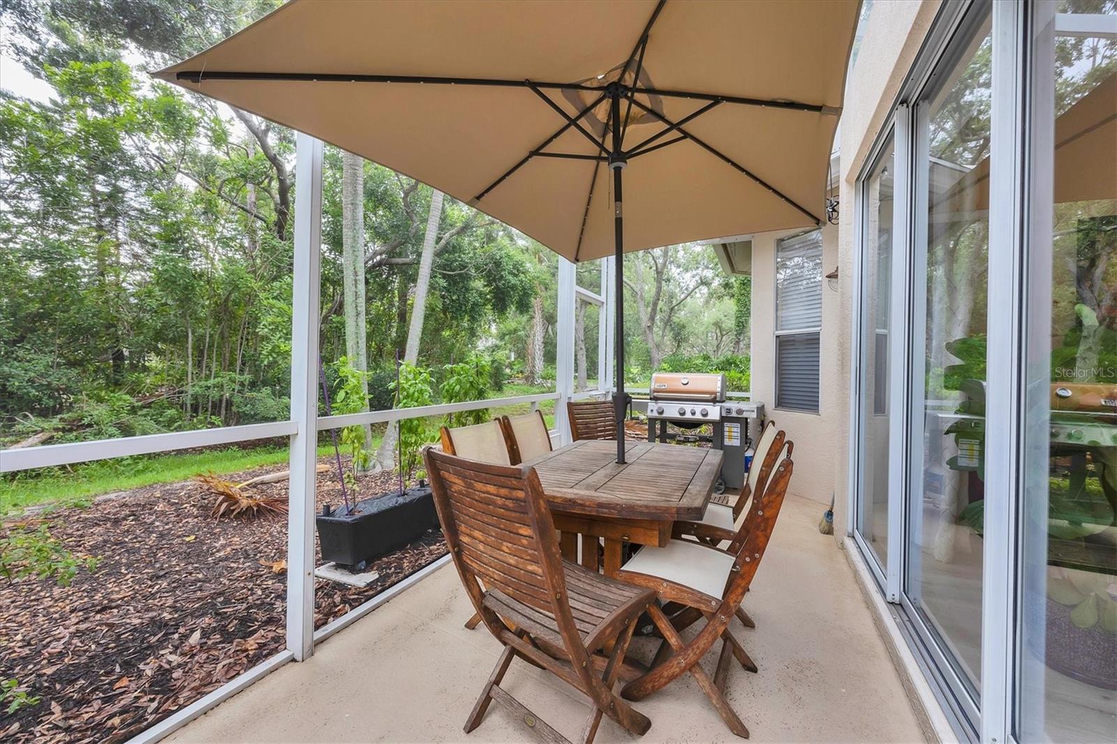 UNIVERSITY PARK COUNTRY CLUB - Residential