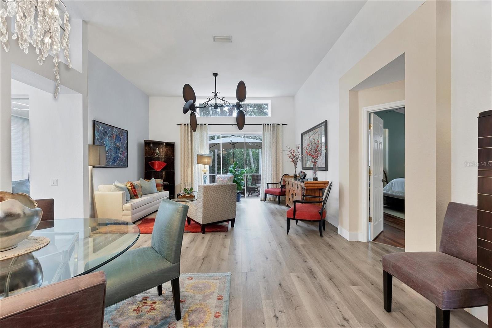 UNIVERSITY PARK COUNTRY CLUB - Residential