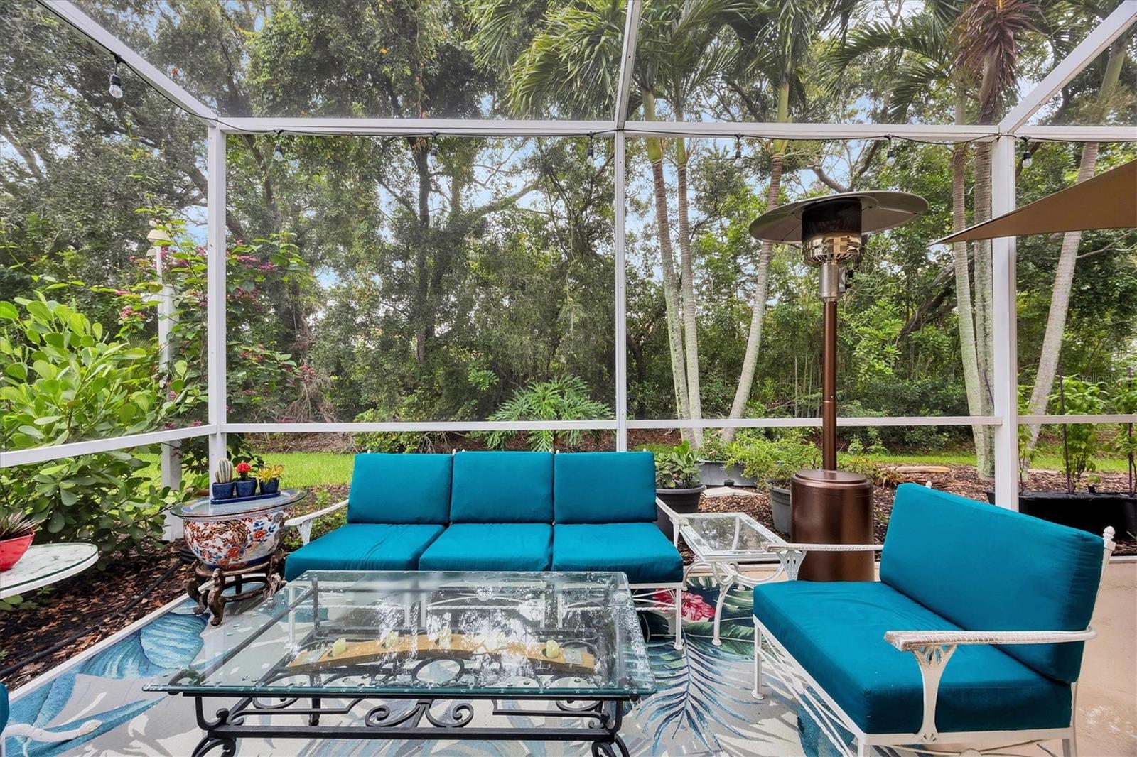 UNIVERSITY PARK COUNTRY CLUB - Residential