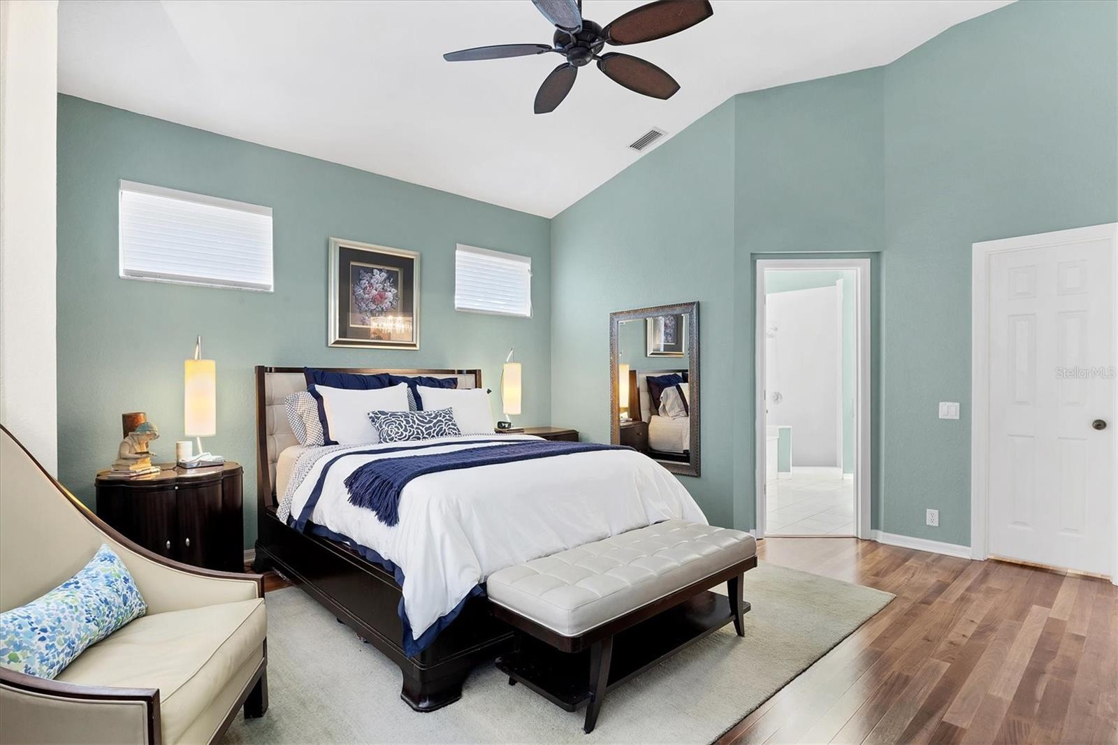 UNIVERSITY PARK COUNTRY CLUB - Residential