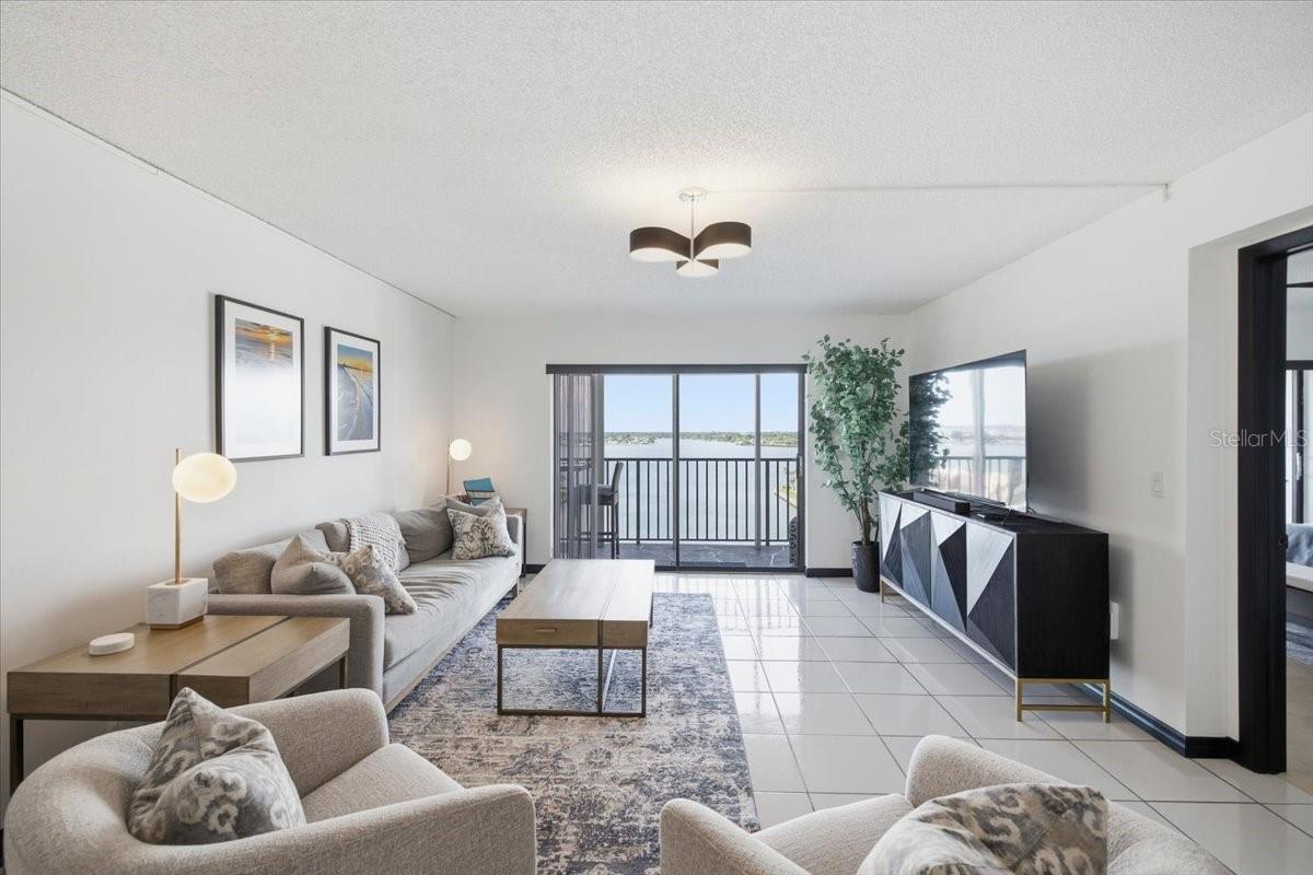 7300 SUN ISLAND DRIVE S 1104