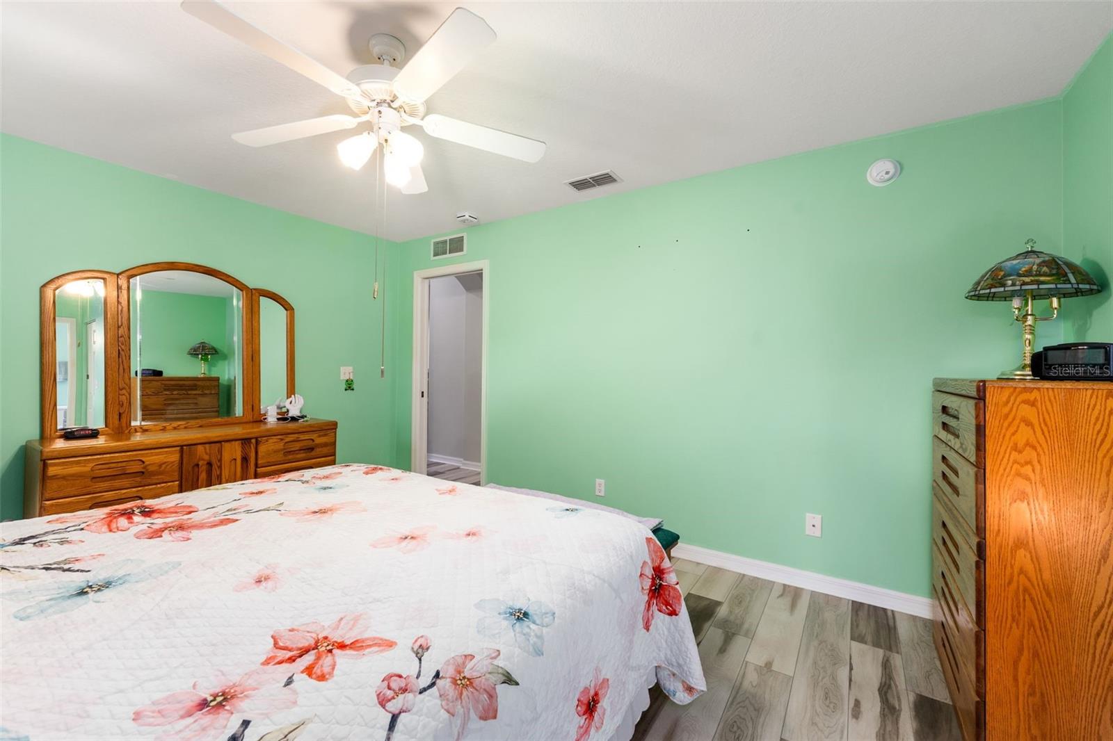 HILLS/STONECREST UN 02 - Residential