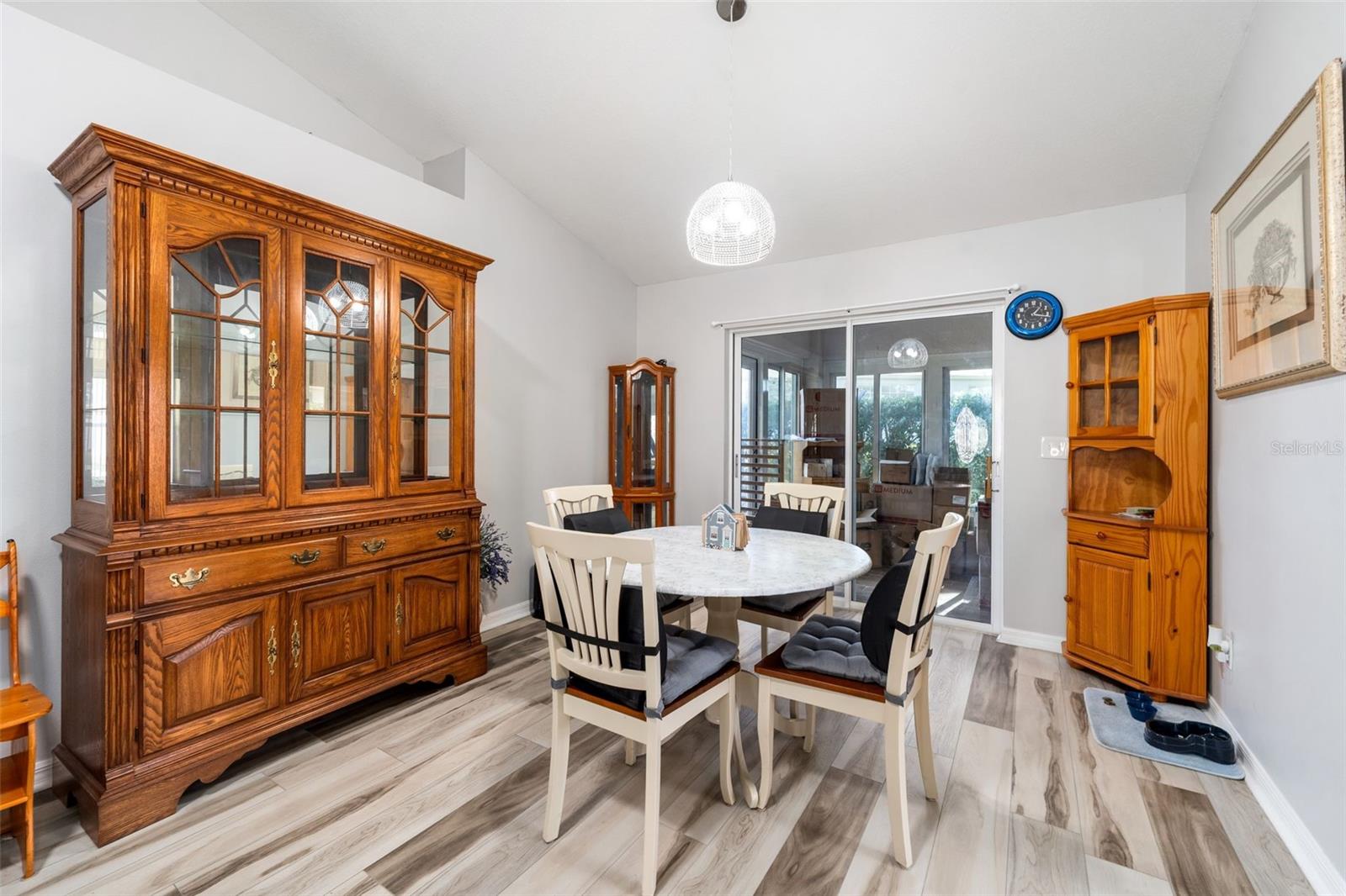 HILLS/STONECREST UN 02 - Residential