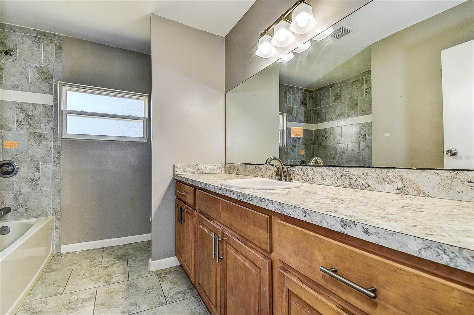 MAEBERT SUB - Residential