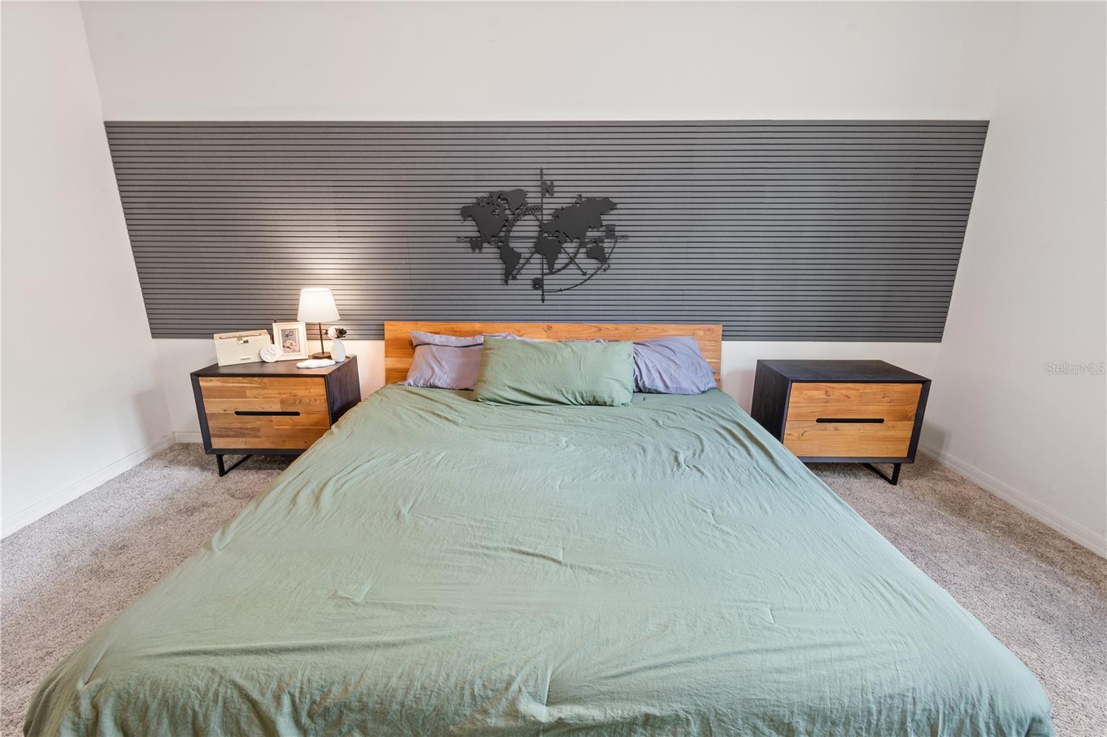 CARRIAGE HOMES AT CARILLON LAKES CONDO - Residential