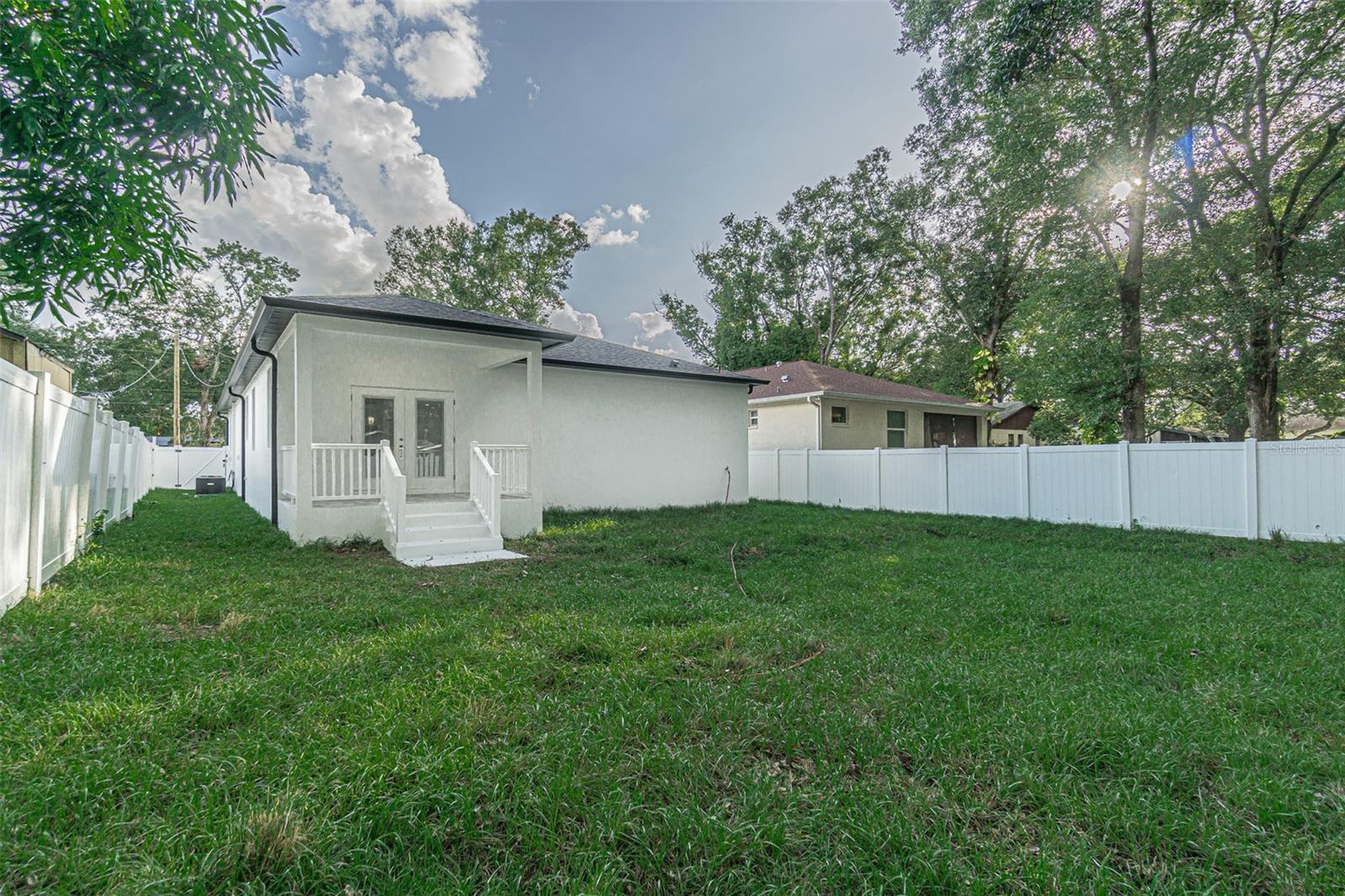 EL PORTAL - Residential