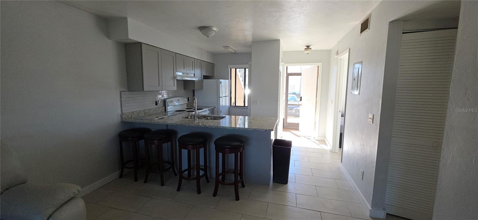 WESTCHESTER PARK PH 06 - Residential Lease