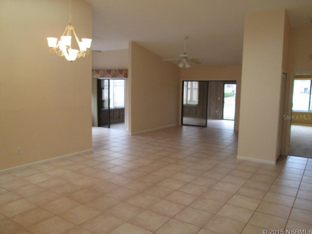 Woodside At Spruce Creek Condo Ph 01 - Residential