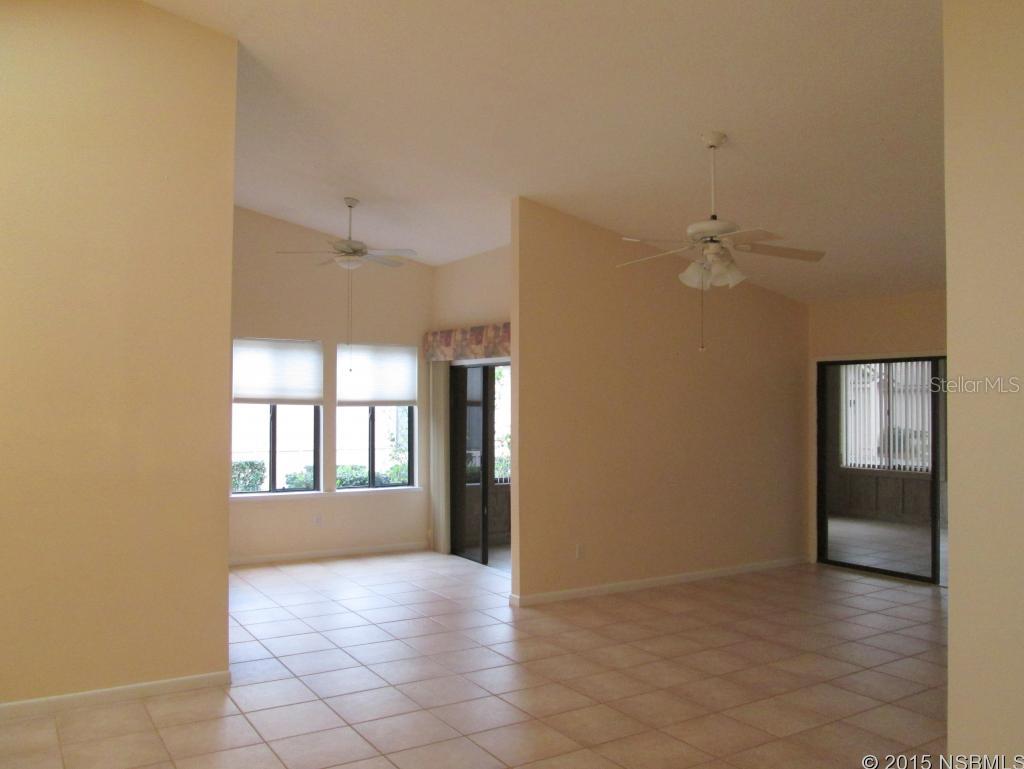 Woodside At Spruce Creek Condo Ph 01 - Residential