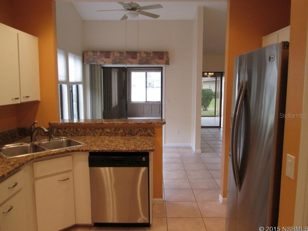 Woodside At Spruce Creek Condo Ph 01 - Residential