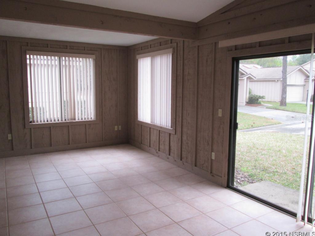 Woodside At Spruce Creek Condo Ph 01 - Residential