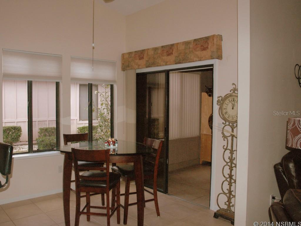 Woodside At Spruce Creek Condo Ph 01 - Residential