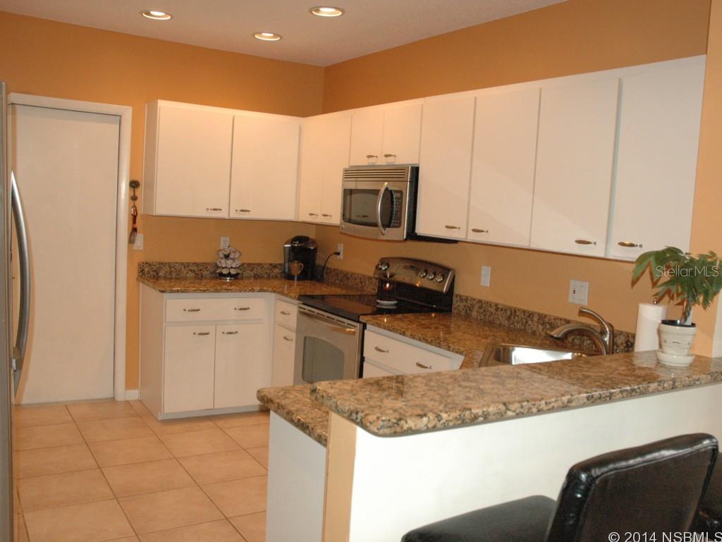 Woodside At Spruce Creek Condo Ph 01 - Residential