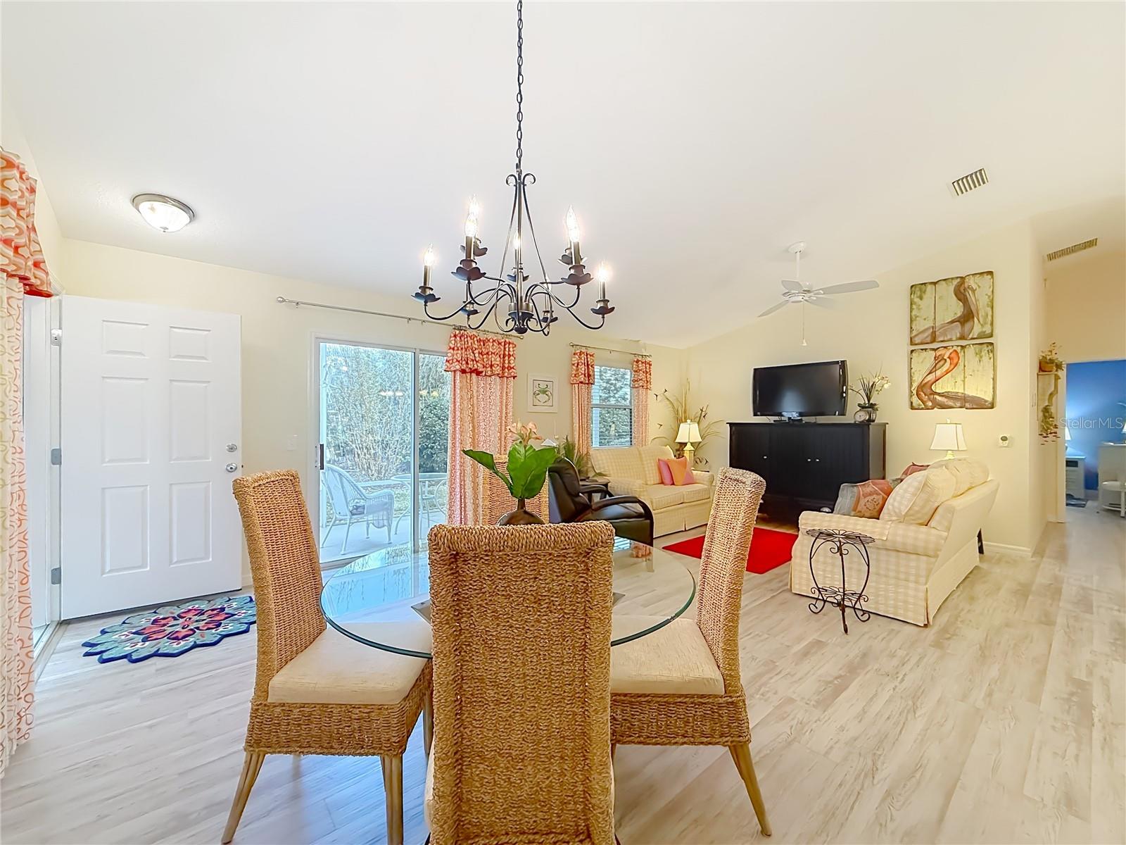 VILLAGES OF SUMTER APALACHEE VILLAS - Residential